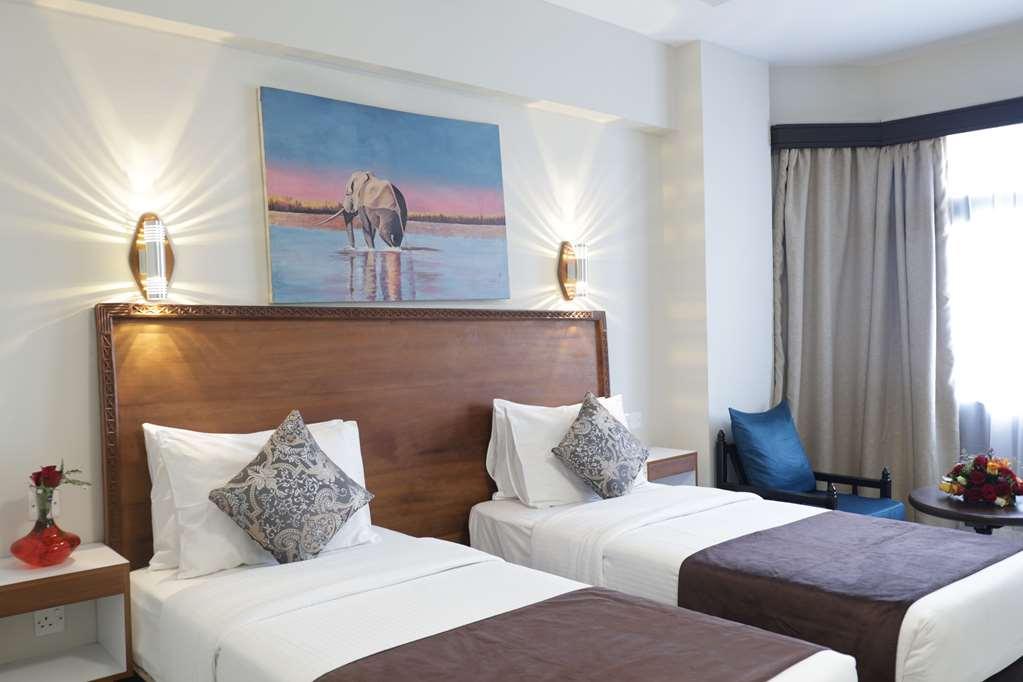 Hotel Sapphire Mombaça Quarto foto
