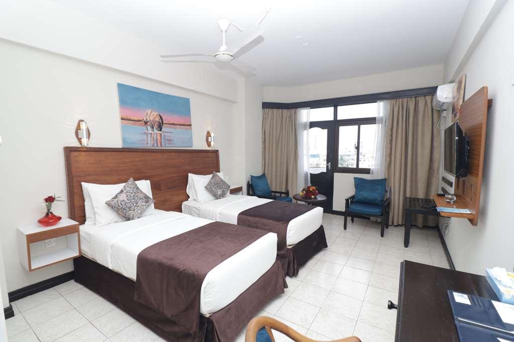 Hotel Sapphire Mombaça Quarto foto